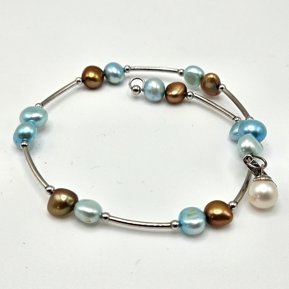 Vantel Pearls Blue Silver Tone Wrap Bracelet Signed